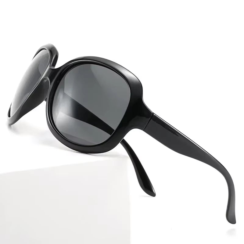 New Fashion Sunglasses Elegant Large Frame Sunglasses Retro European Style Glasses Men and Women Alike